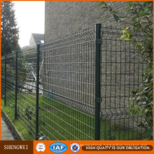 Nice Appearance Fencing Wire Mesh